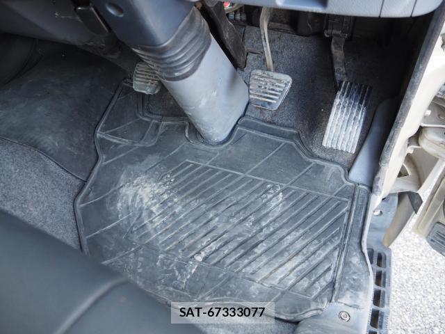 MITSUBISHI FUSO CANTER 2014-09 8690917-12