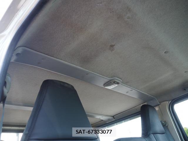 MITSUBISHI FUSO CANTER 2014-09 8690917-13