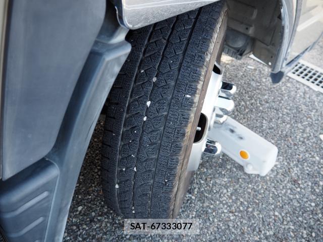 MITSUBISHI FUSO CANTER 2014-09 8690917-18