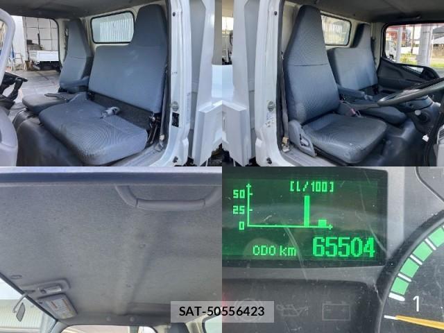 MITSUBISHI FUSO CANTER 2015-04 8691288-15