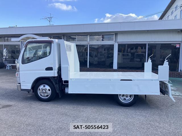 MITSUBISHI FUSO CANTER 2015-04 8691288-5