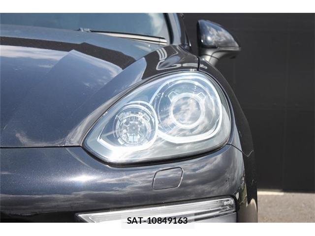 Porsche CAYENNE 2015-10 8691616-14