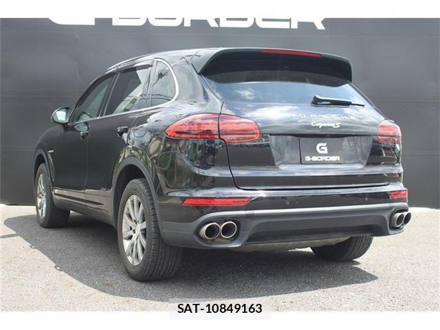 Porsche CAYENNE 2015-10 8691616-16