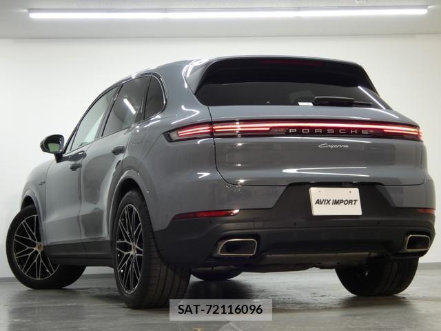 Porsche CAYENNE 2024-04 8691827-1