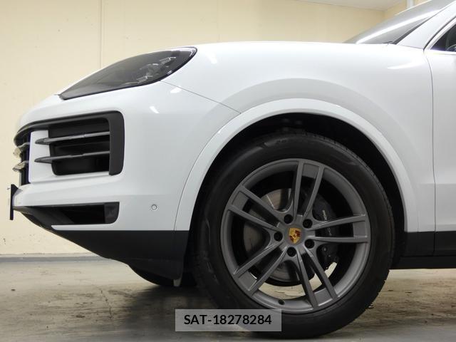 Porsche CAYENNE 2023-09 8691828-4