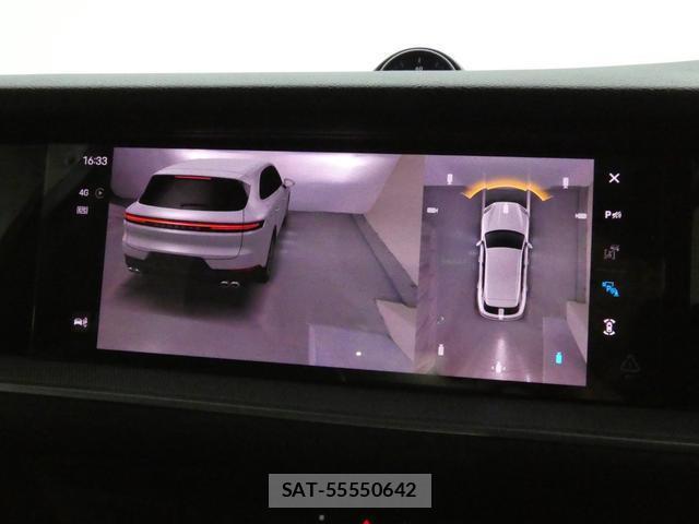 Porsche CAYENNE 2023-10 8691831-12