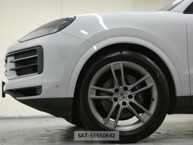 Porsche CAYENNE 2023-10 8691831-4
