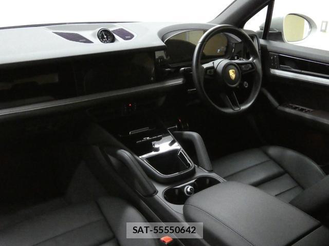 Porsche CAYENNE 2023-10 8691831-7