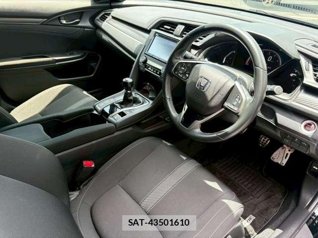 Honda CIVIC 2019-02 8690393-11