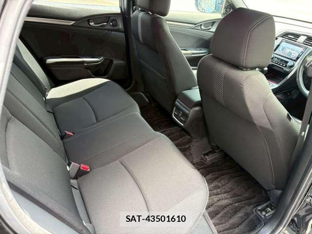 Honda CIVIC 2019-02 8690393-19
