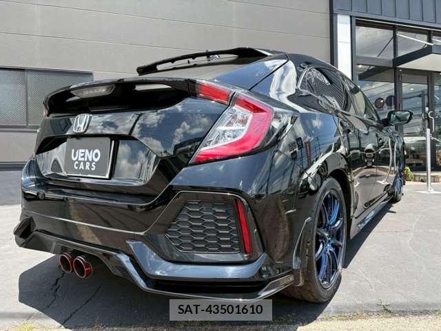 Honda CIVIC 2019-02 8690393-4