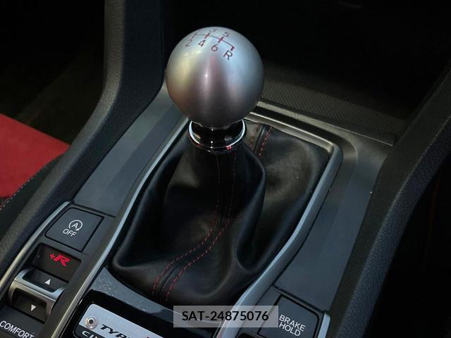 Honda CIVIC 2018-01 8691110-4
