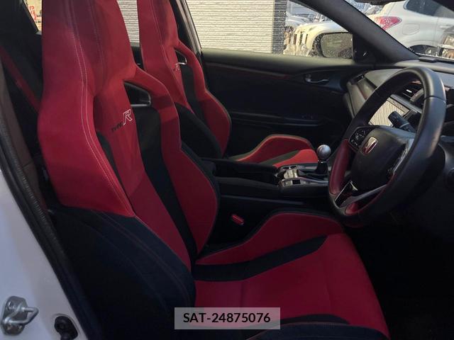 Honda CIVIC 2018-01 8691110-7