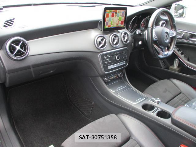 Mercedes Benz CLA-CLASS 2016-08 8691606-3
