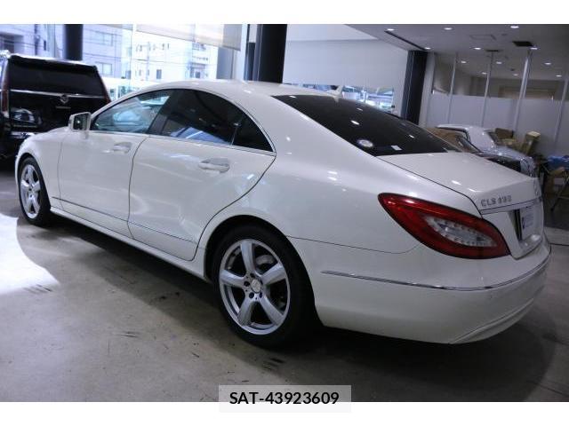 Mercedes Benz CLS-CLASS 2013-08 8691837-1