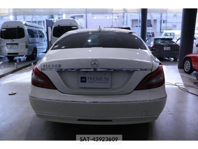 Mercedes Benz CLS-CLASS 2013-08 8691837-12