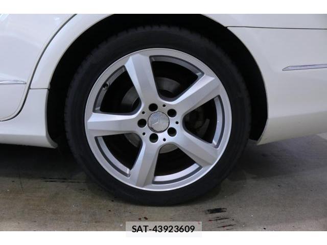 Mercedes Benz CLS-CLASS 2013-08 8691837-19