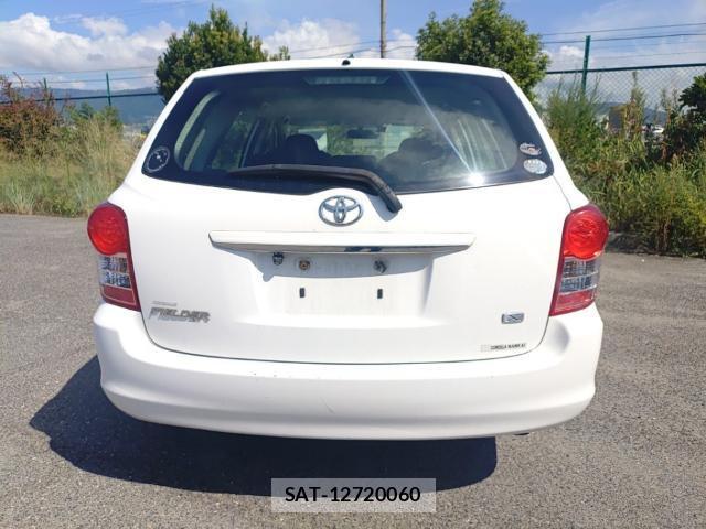 Toyota COROLLA FIELDER 2009-08 8690568-1