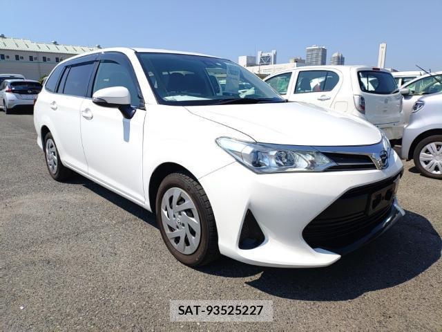 Toyota COROLLA FIELDER 2018-08 8690569-3