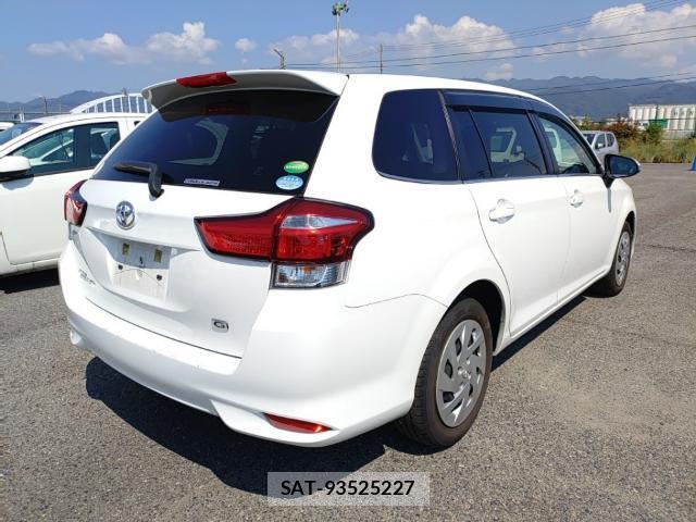 Toyota COROLLA FIELDER 2018-08 8690569-4