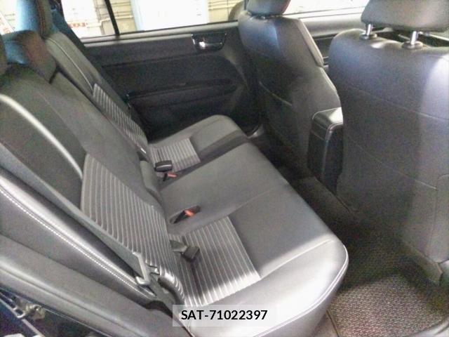 Toyota COROLLA FIELDER 2019-07 8690948-3