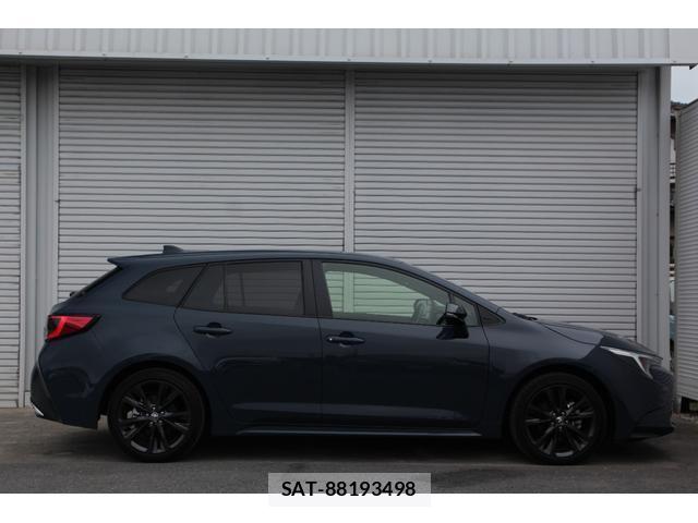 Toyota COROLLA TOURING 2024-03 8690337-3