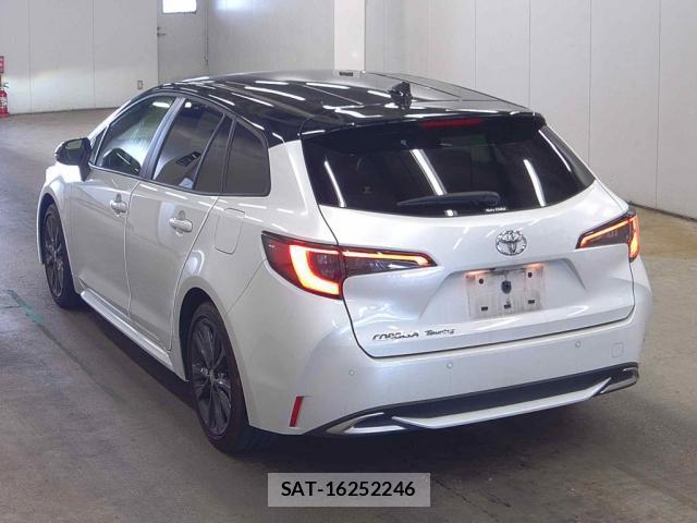 Toyota COROLLA TOURING 2023 8691325-1