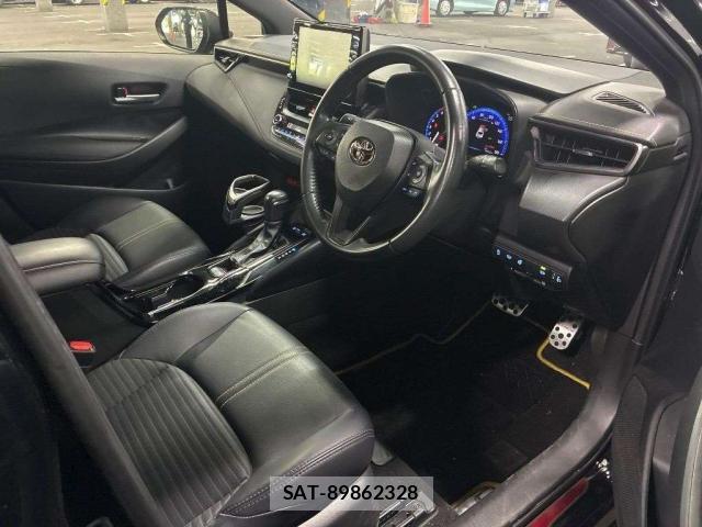 Toyota COROLLA SPORT 2022-03 8691550-11