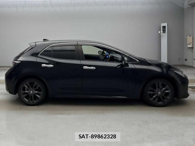Toyota COROLLA SPORT 2022-03 8691550-3