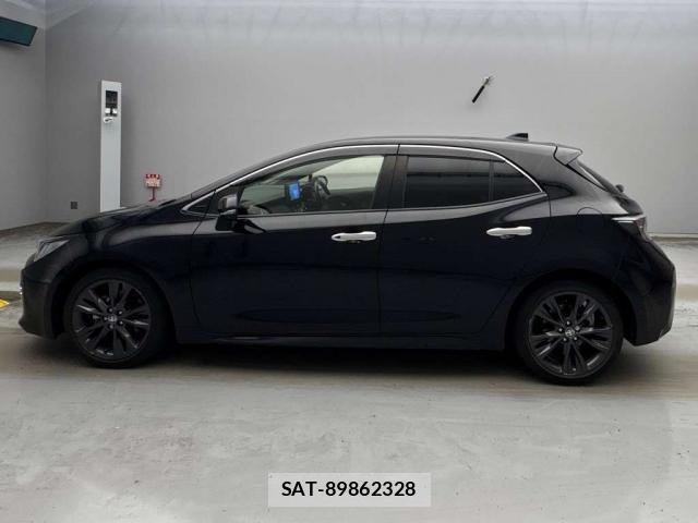 Toyota COROLLA SPORT 2022-03 8691550-4