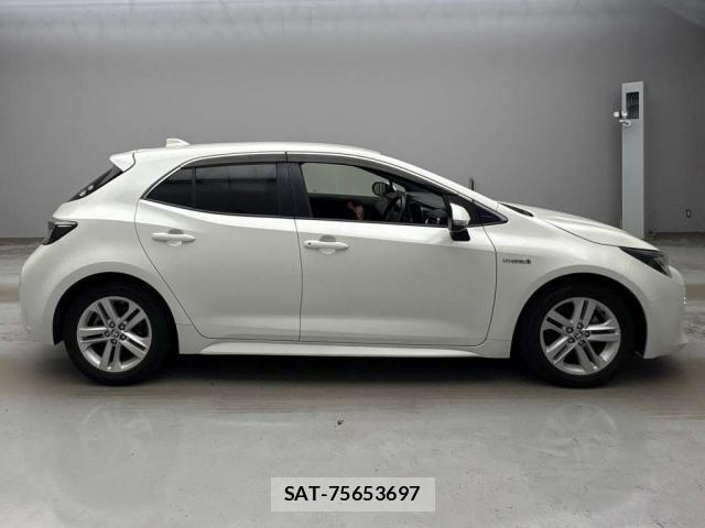 Toyota COROLLA SPORT 2019-07 8691854-13