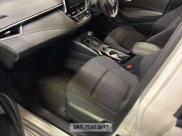 Toyota COROLLA SPORT 2019-07 8691854-5