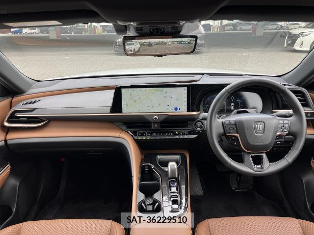 Toyota CROWN ESTATE 2025-08 8690862-2