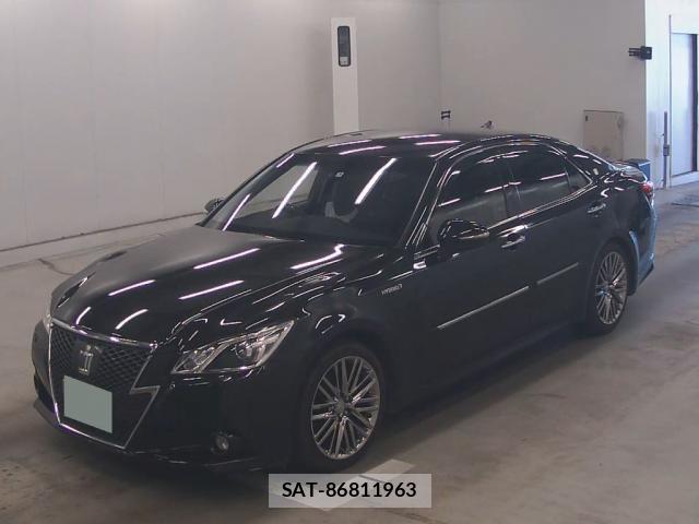 Toyota CROWN HYBRID 2013-04 8690973-3