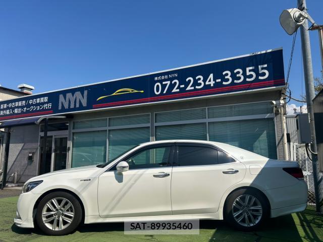 Toyota CROWN HYBRID 2014-07 8691085-1