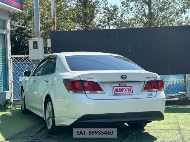 Toyota CROWN HYBRID 2014-07 8691085-2
