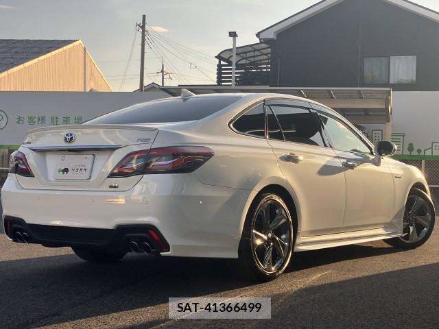 Toyota CROWN HYBRID 2019-07 8691104-11