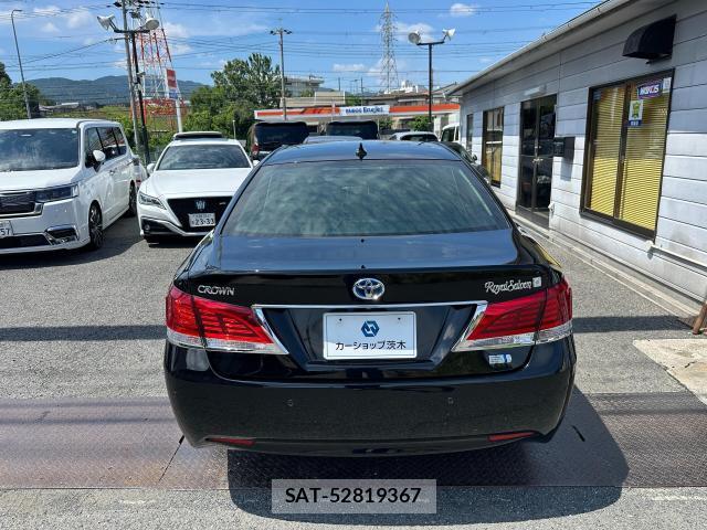 Toyota CROWN HYBRID 2013-12 8691204-18