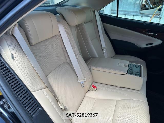 Toyota CROWN HYBRID 2013-12 8691204-6