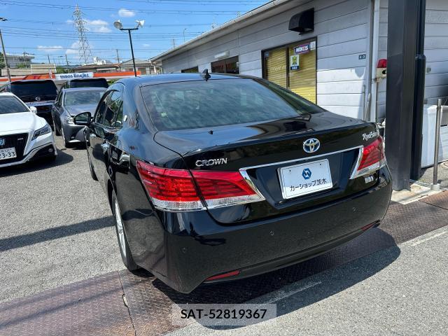 Toyota CROWN HYBRID 2013-12 8691204-9