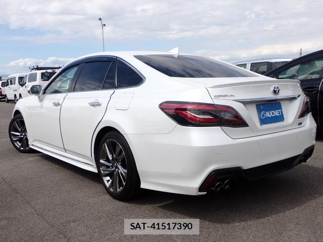 Toyota CROWN HYBRID 2021-05 8691489-1