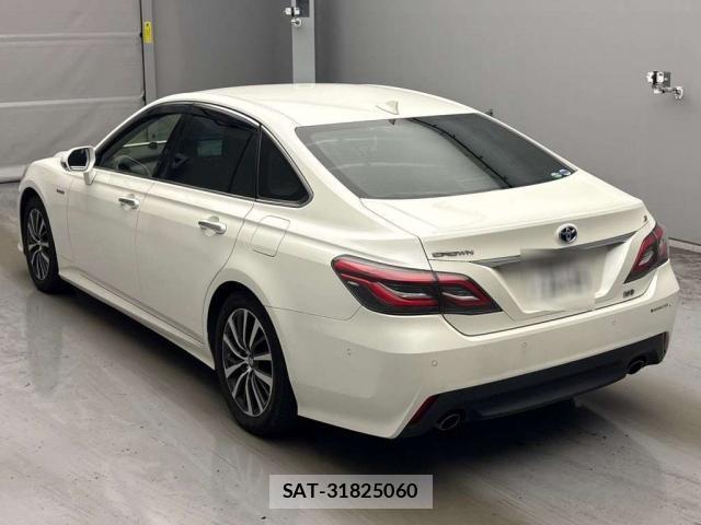 Toyota CROWN HYBRID 2020-03 8691523-1