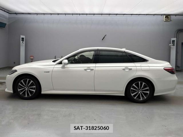 Toyota CROWN HYBRID 2020-03 8691523-3