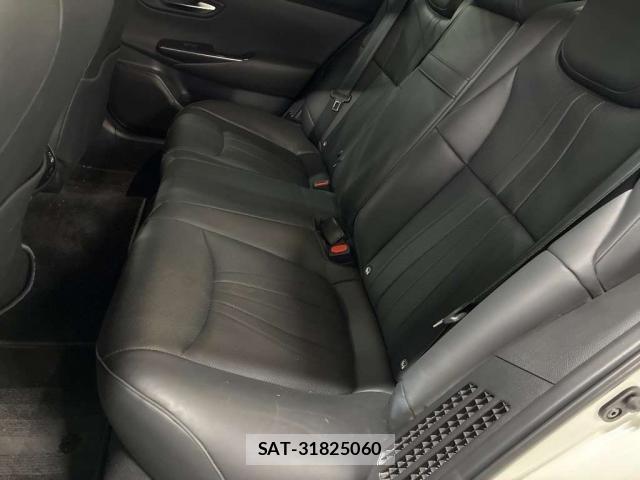 Toyota CROWN HYBRID 2020-03 8691523-6