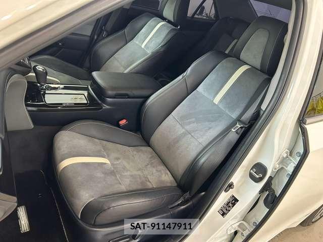Toyota CROWN HYBRID 2017-03 8691674-14