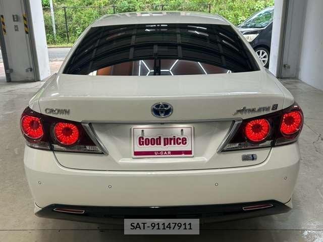 Toyota CROWN HYBRID 2017-03 8691674-4