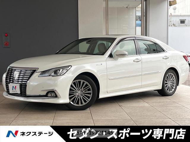 Toyota CROWN HYBRID 2018-03 8691779-0