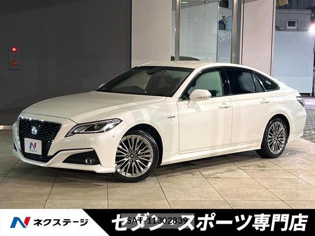 Toyota CROWN HYBRID 2018-07 8691781-0