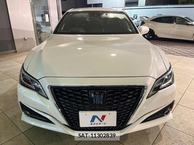 Toyota CROWN HYBRID 2018-07 8691781-15