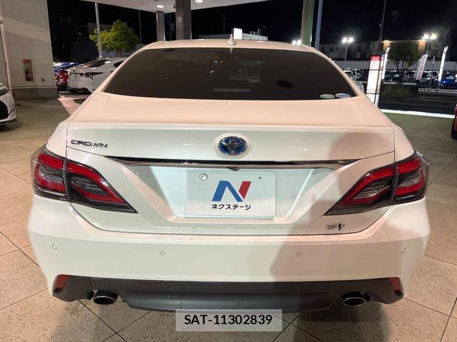 Toyota CROWN HYBRID 2018-07 8691781-16